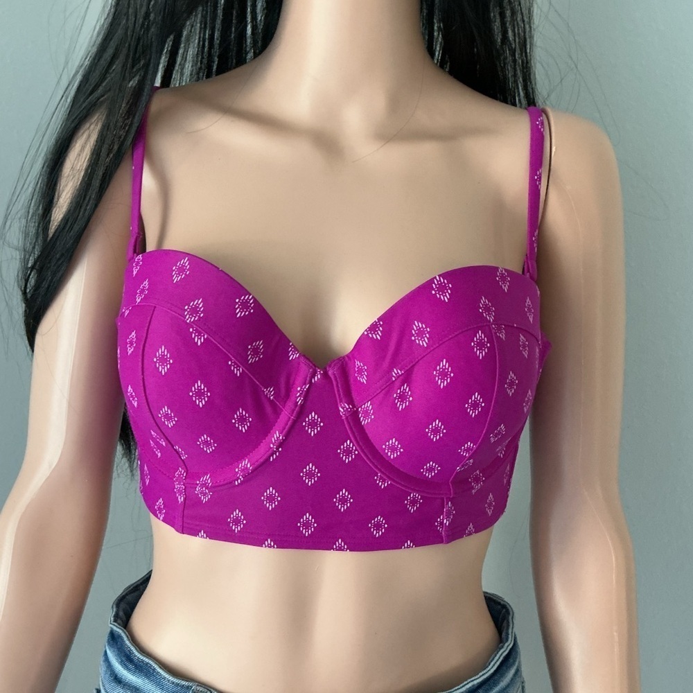 Old Navy Fuchsia Patterned bikini top Sz m